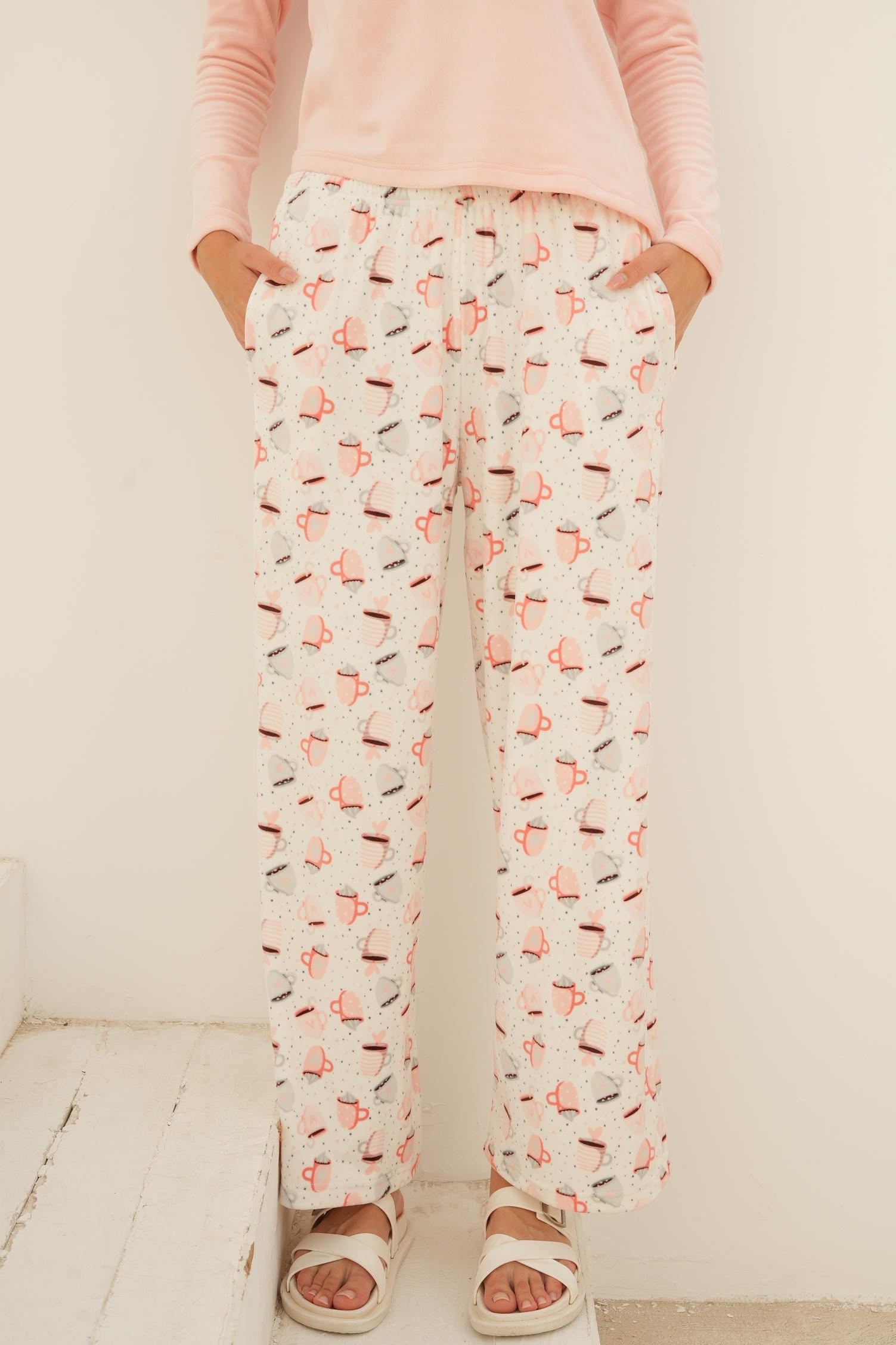 Winter Glow Lounge Set