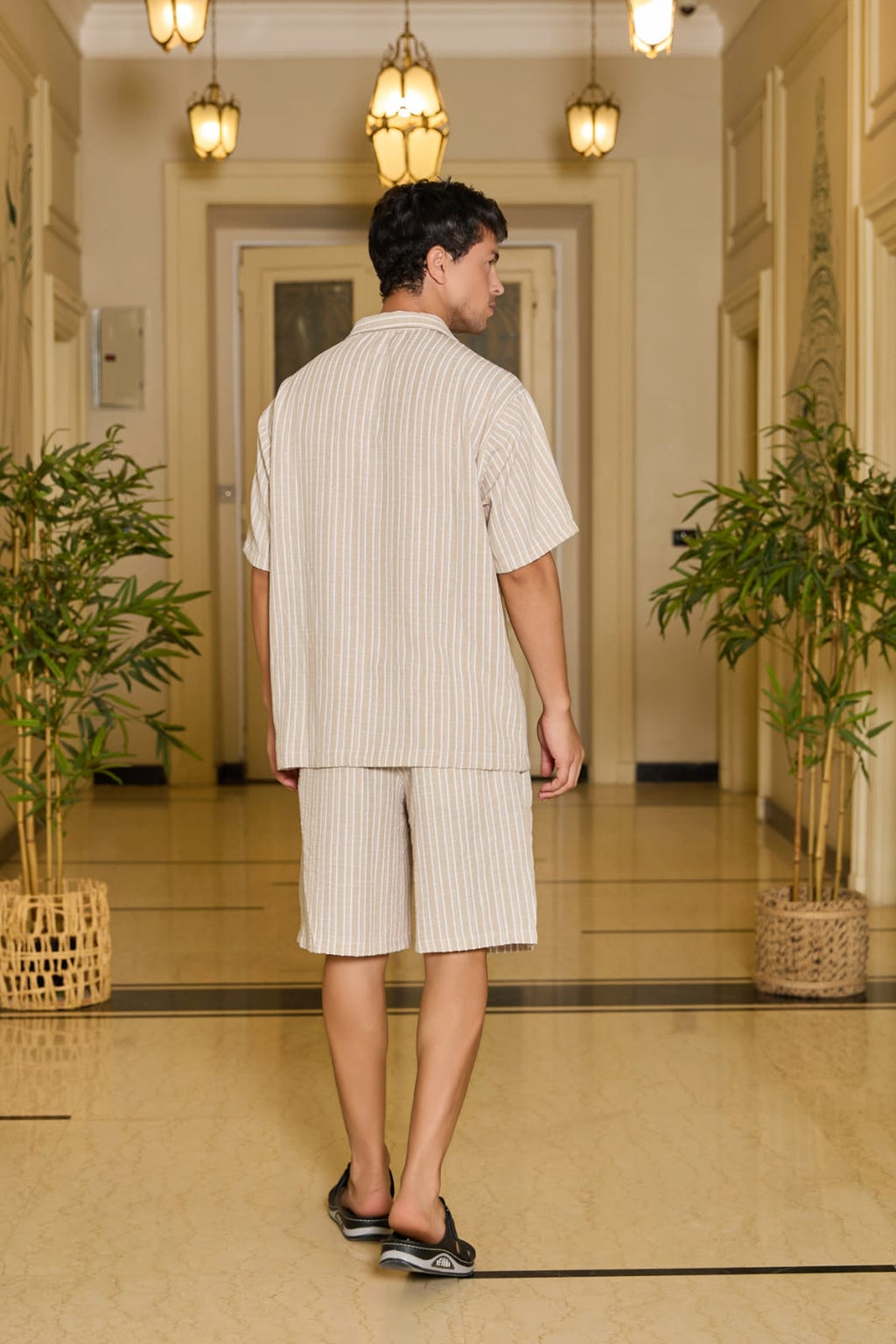 Casual oversized striped linen